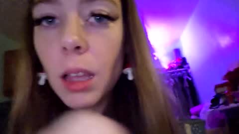 bakedpixie online show from October 12, 3:53 am