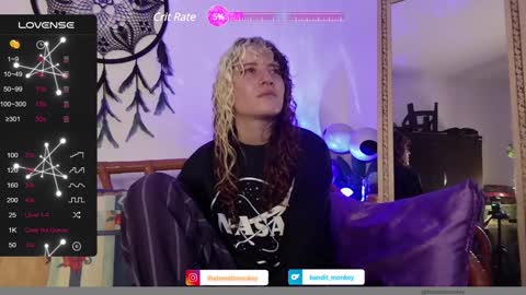 V E R O N I C A online show from December 6, 7:21 am