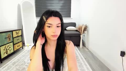 Bandita online show from June 2, 10:55 pm