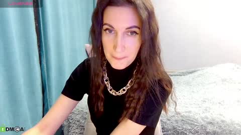Emma online show from May 26, 7:13 pm