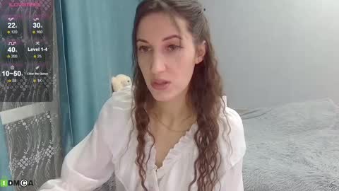 Snapshot of bany_brandy chatting on February 16, 3:38 pm Emma online show from February 16, 3:38 pm