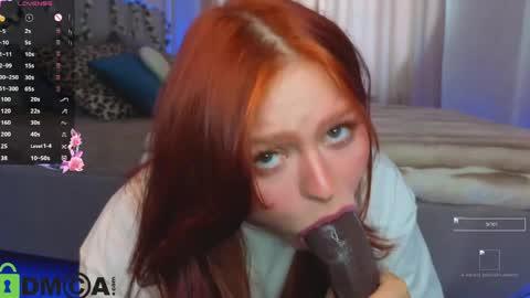 barbara_dunnn online show from May 1, 10:07 am