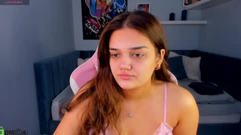 Aisha online show from June 4, 7:02 am