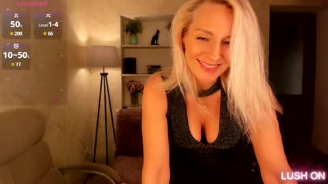 Snapshot of barbara_summers chatting on December 25, 1:41 pm Barbara online show from December 25, 1:41 pm