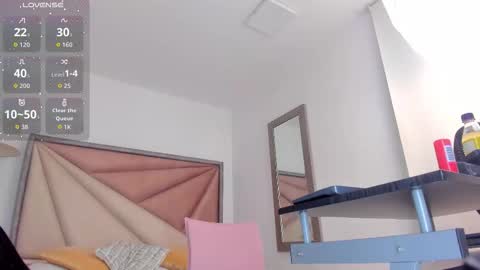Snapshot of barbaraknox_ chatting on September 18, 12:09 am Barbara online show from September 18, 12:09 am