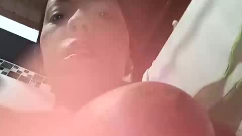 barbi_boobs online show from April 12, 9:50 pm