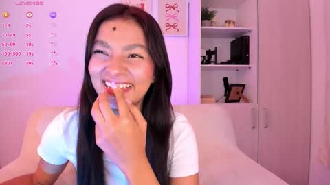  independet model online show from October 19, 5:20 am