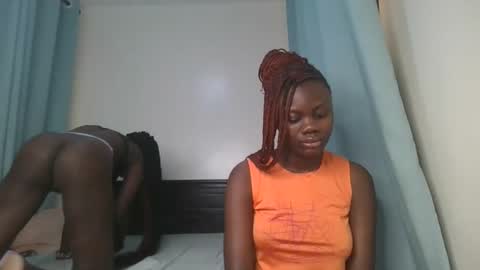 queen online show from December 20, 9:13 am