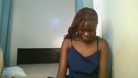 queen online show from November 6, 10:10 am