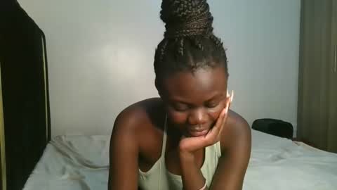 Snapshot of barbie_queen2 chatting on September 17, 7:01 pm queen online show from September 17, 7:01 pm