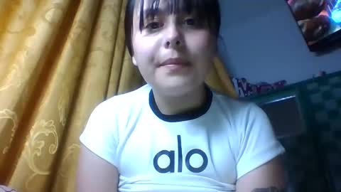 Snapshot of barbie_sweetcol chatting on October 24, 4:30 am barbie_sweetcol online show from October 24, 4:30 am