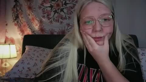 barbiegirl966 online show from May 8, 8:21 pm