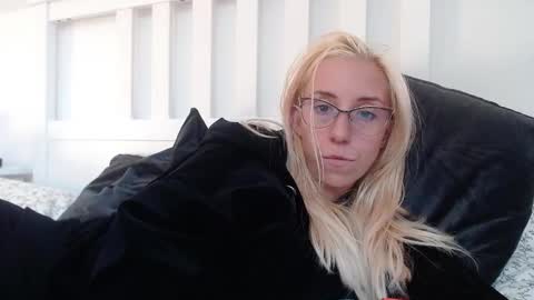 Lena online show from September 10, 4:07 pm