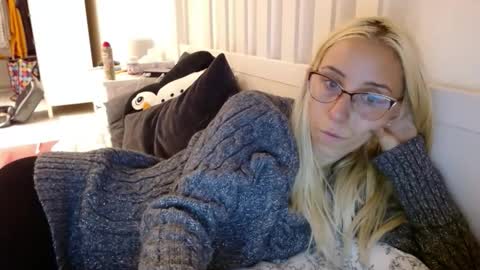 Lena online show from September 24, 12:59 pm