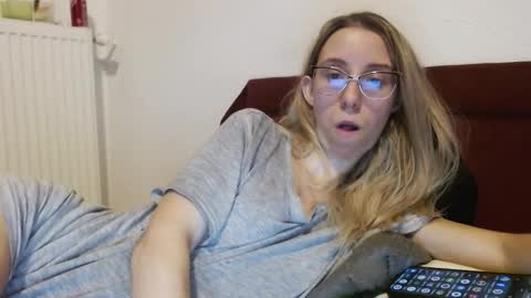 Lena online show from February 14, 5:26 pm