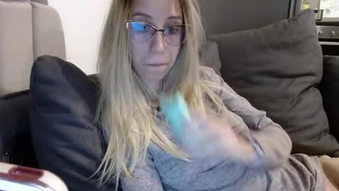 Lena online show from May 17, 5:34 pm