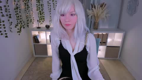 Snapshot of bat_laughing_bat chatting on January 19, 10:49 pm Ask me online show from January 19, 10:49 pm