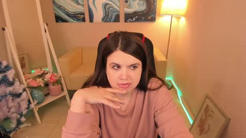 battymoll online show from December 3, 4:17 pm