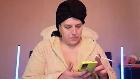 Love online show from January 15, 10:38 pm