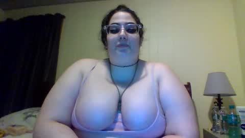 Stephanie online show from April 4, 12:09 am