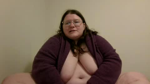 bbwlittlebear online show from June 30, 1:38 am