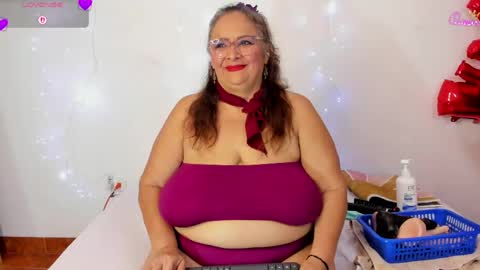 Salome online show from May 4, 7:17 pm