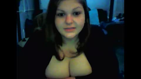 PlushiePrincess online show from April 9, 1:08 am