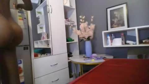 Lil stunner online show from March 24, 9:09 pm