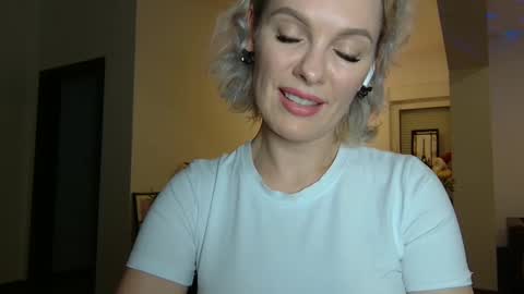Beautifulkollette online show from January 21, 9:36 pm