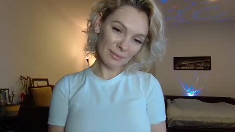 Beautifulkollette online show from February 5, 11:34 am