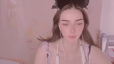 LULU online show from February 28, 1:15 am