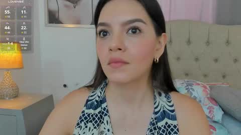 Ariana Reyes online show from May 25, 12:48 pm