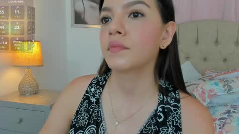 Ariana Reyes online show from May 11, 12:51 pm