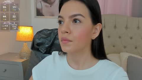 Ariana Reyes online show from March 9, 12:30 pm