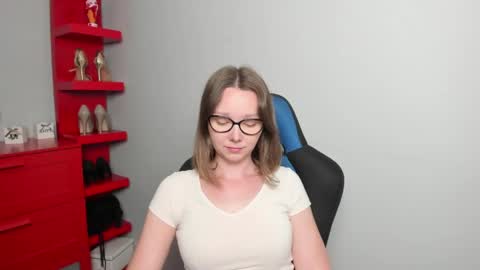 Zoe online show from May 26, 6:35 am