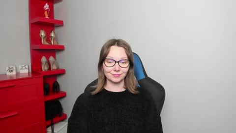 Zoe online show from May 7, 6:28 am
