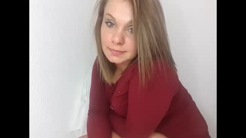 BECKY BOO  online show from January 20, 11:43 pm