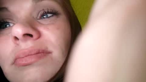 BECKY BOO  online show from May 6, 5:22 am