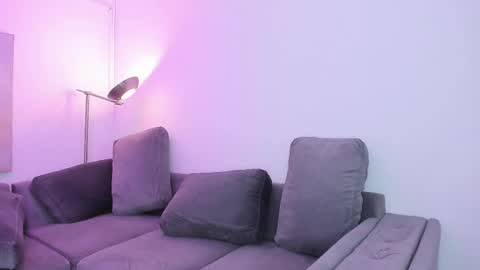 Victoria  online show from March 26, 12:29 pm