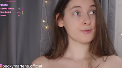 BeckyMartens come join me on    while im offline here  online show from February 3, 6:22 am