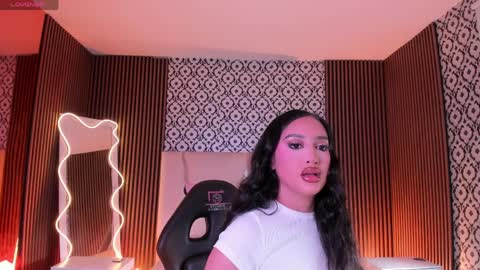 BELLA online show from April 9, 12:32 pm