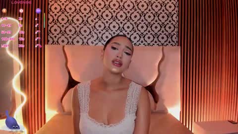 BELLA online show from February 12, 11:45 am