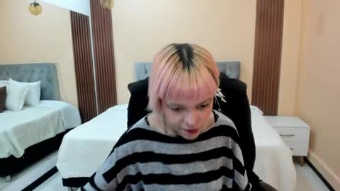 Bela online show from May 15, 1:03 pm