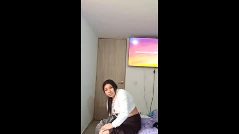 Belen online show from May 5, 12:30 pm
