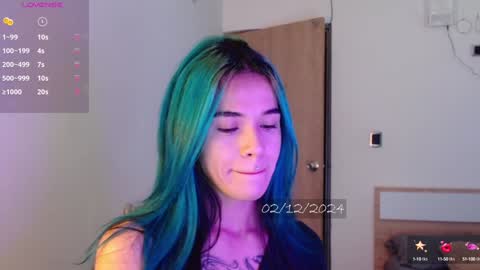 Snapshot of bell_art chatting on December 2, 5:46 pm online show from December 2, 5:46 pm