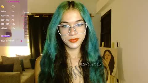 Snapshot of bell_art chatting on February 13, 11:06 am online show from February 13, 11:06 am