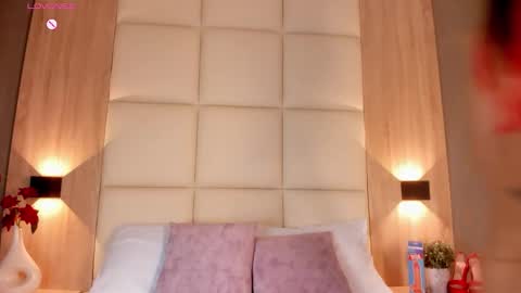 Bella cam online show from February 21, 7:25 pm