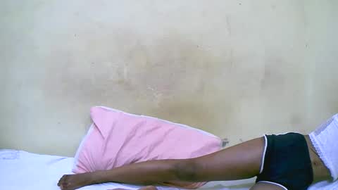 bella193999 online show from November 12, 9:29 am