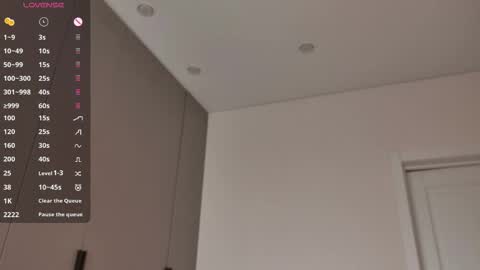 bella__sss online show from May 25, 3:27 am