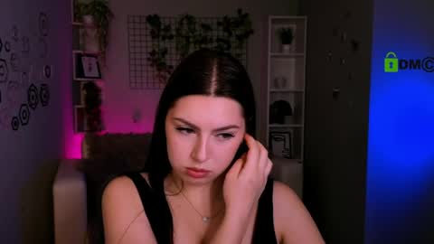 Bella online show from May 13, 9:37 am